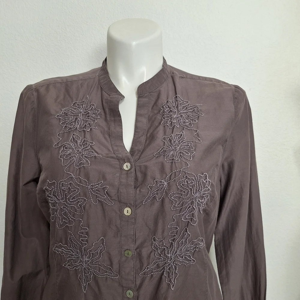 Laura Ashley Taupe/Gray Embroidered Bohemian Button Front Silk Blend Blouse *14